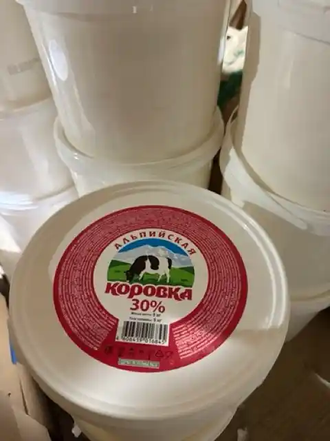 Сметана ВЕДРО 5кг. 30%, шт