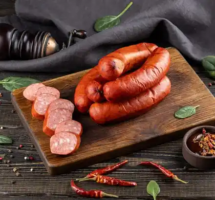 Колбаски пряные,1кг