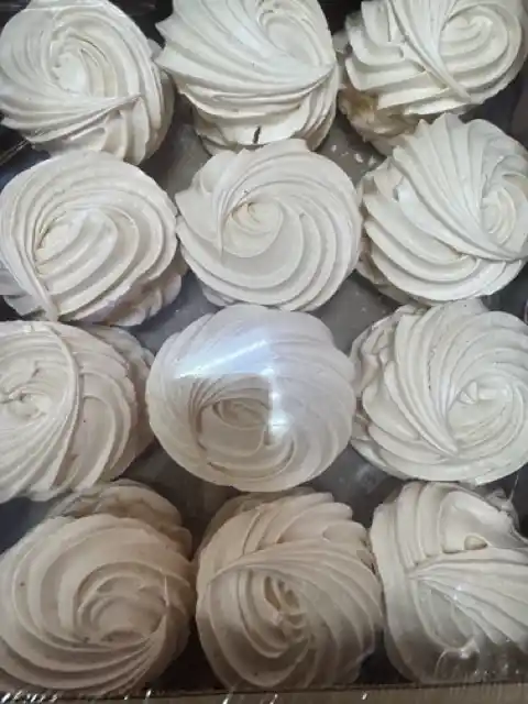 Безе Пирожное (Колобок) 1/12шт.