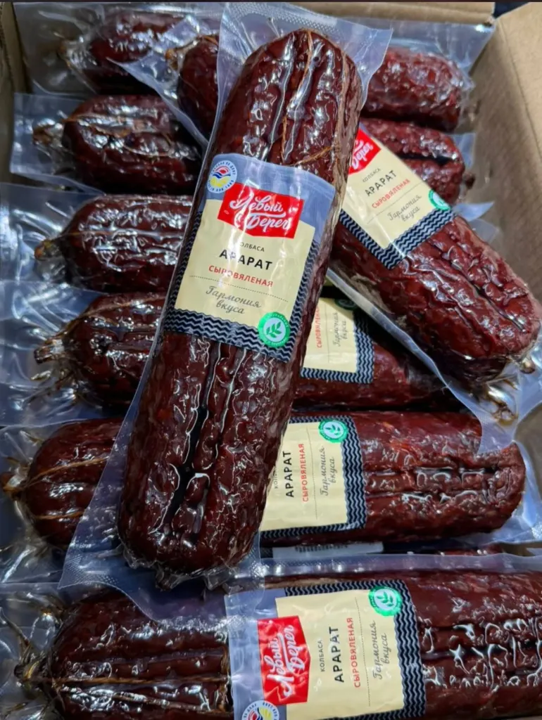 [10-108] Колбаса сыровяленая Арарат, 1кг