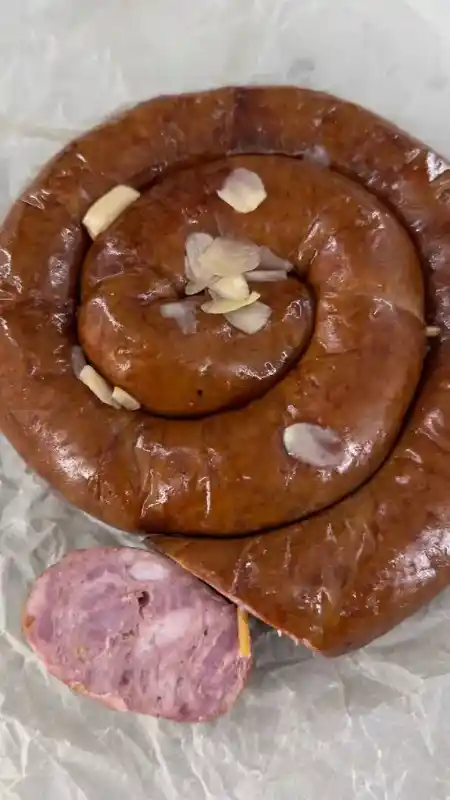 [20-144] Колбаса жареная " Домашняя" (Деликатесная луна),1шт